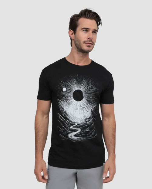 Camiseta luna brillante